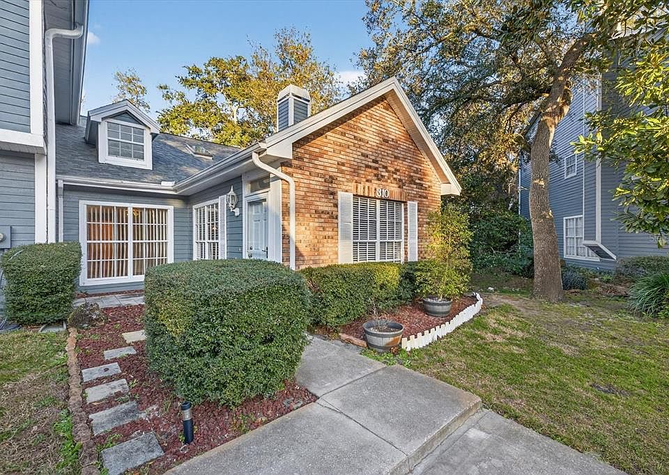 1st image of 310 Winchester Way