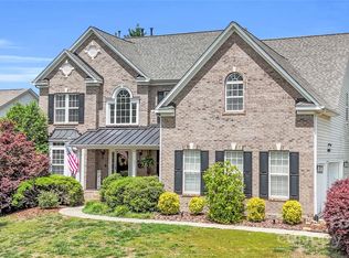 1031 Butterburr Dr, Matthews, NC 28104