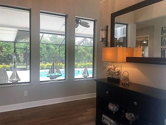 4th image of 4546 SW Bimini Cir S