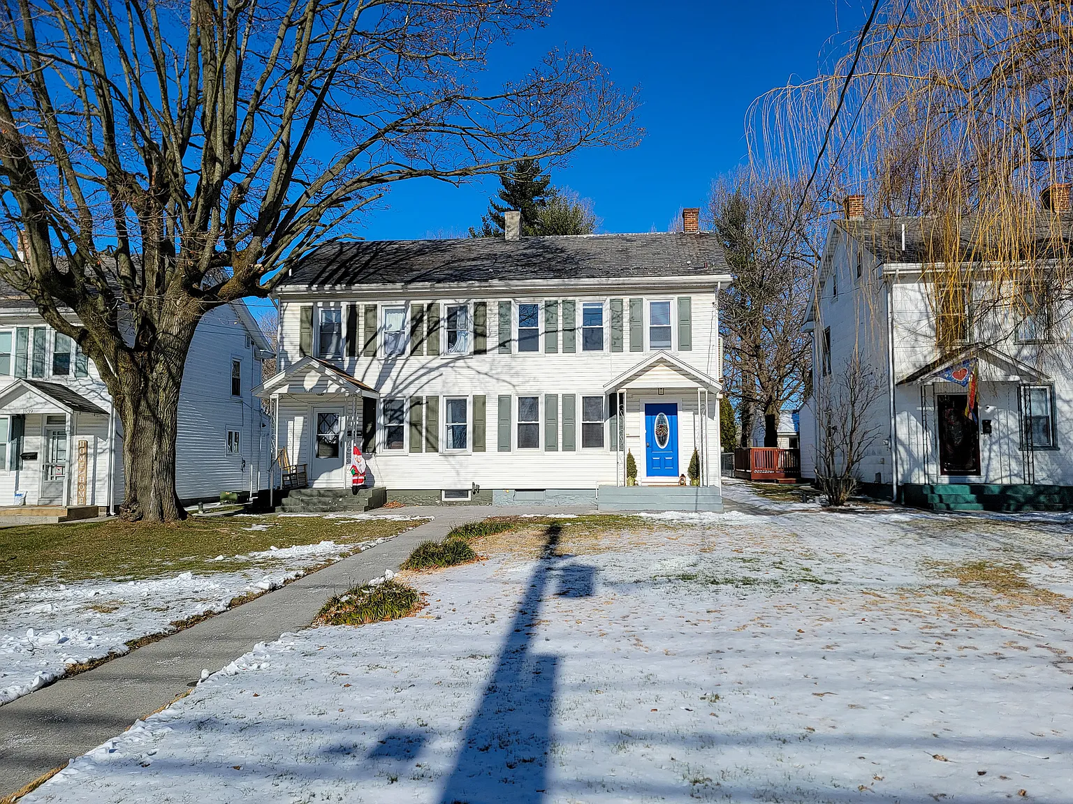 3 bed, 1.5 bath, 1040 sqft, $1,595 — Photo 2