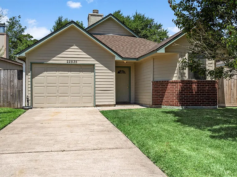 22835 Sherioaks Ln — Photo 1