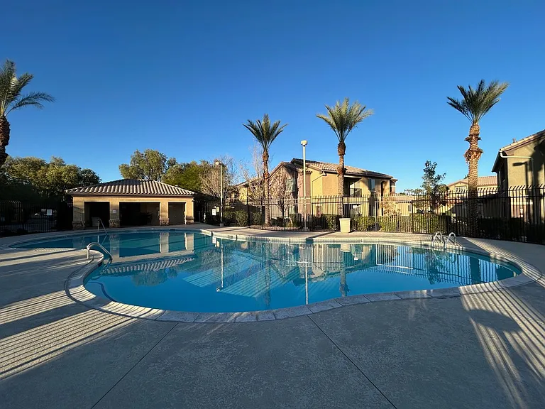 6868 Sky Pointe Dr #2139 — Photo 25