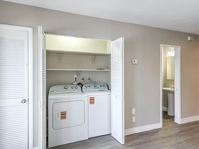 343 Greenbriar Townhouse Way — Photo 21