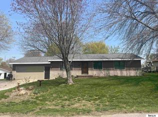 805 6th St, Elliott, IA 51532