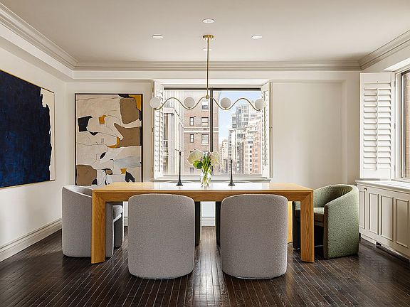 4th image of 131 E 81st St APT 9