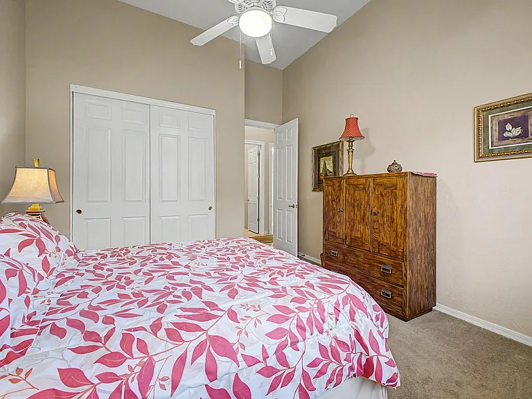 41923 N Moss Springs Rd — Photo 38