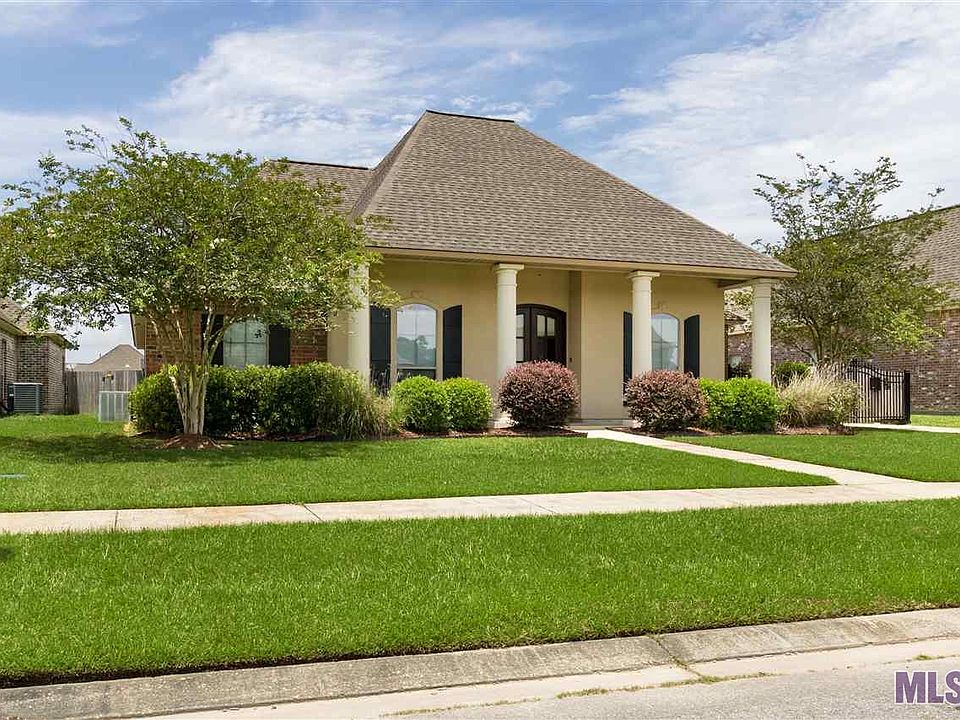 1st image of 13339 Brookcrest Dr
