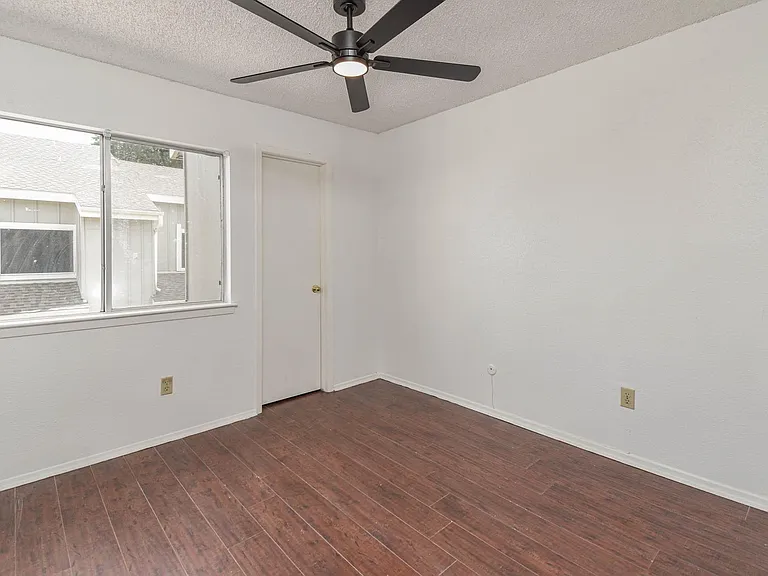 12906 Leader St #2906 — Photo 20