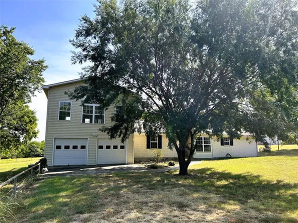 2474 Joe Davis Rd, Whitewright, TX 75491