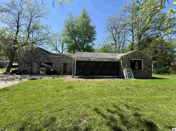 1149 Oaks Rd, Paducah, KY 42003