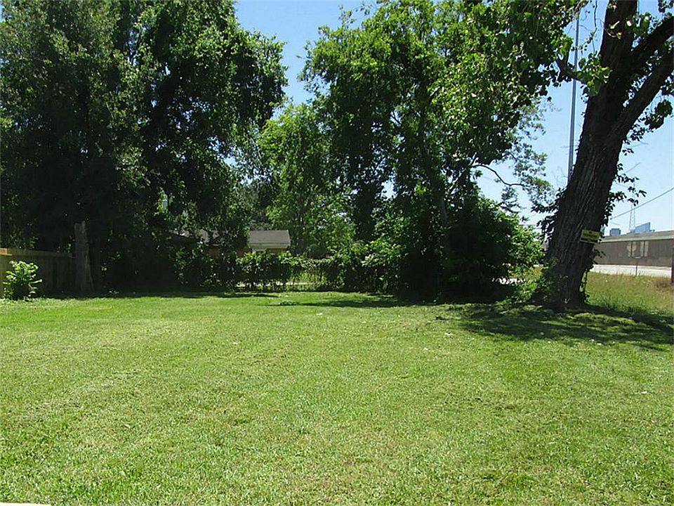 1st image of 401 Avenue J