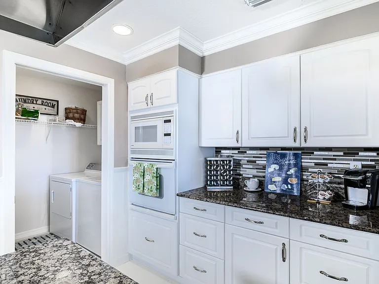 1477 Park Beach Cir #33 — Photo 30