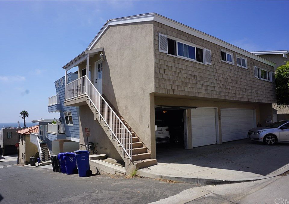 1st image of 124 32nd St #A