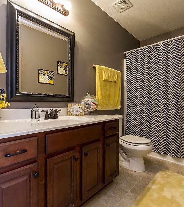 1st image of 2680 Arthurs Ct