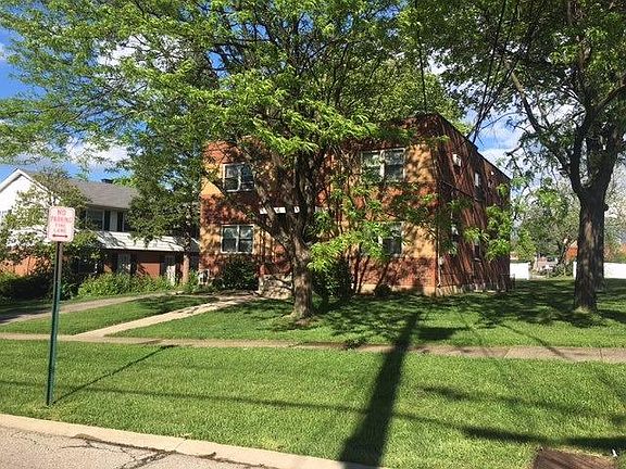 3rd image of 8394 Cottonwood Dr