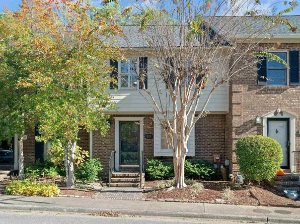 615 Mountain Laurel Ct, Birmingham, AL 35244