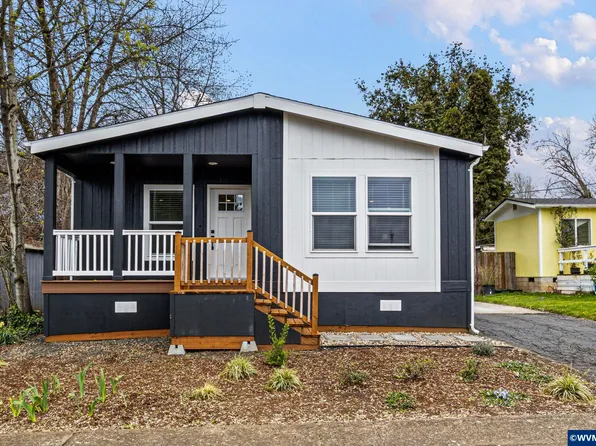 631 E Ellendale Ave Unit 206, Dallas, OR 97338