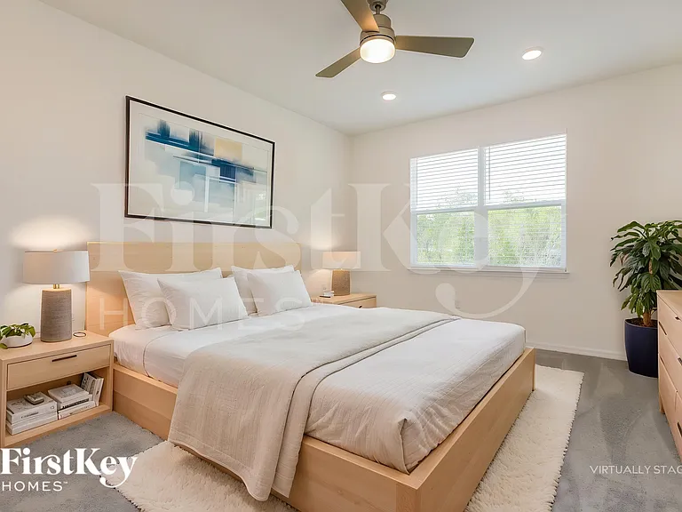 138 Windsor Reserve Dr — Photo 11