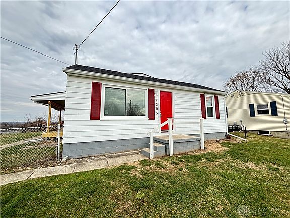 4th image of 4205 Riverview Ave