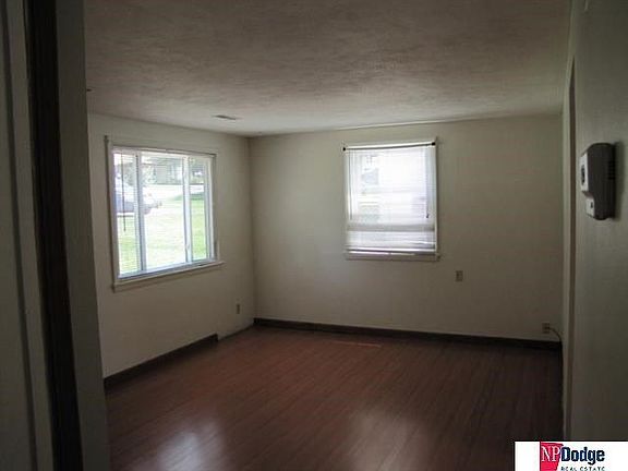 4th image of 3815 Gertrude St