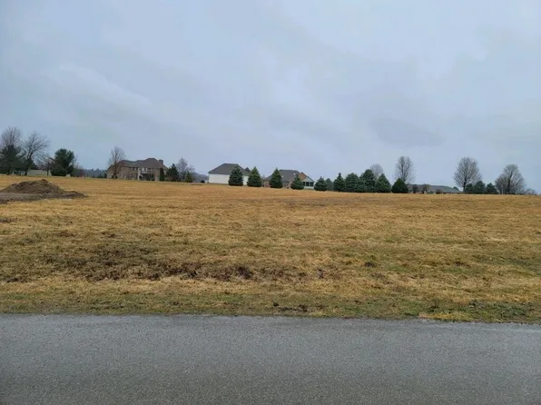 Kress Dr, Bellefontaine, OH 43311