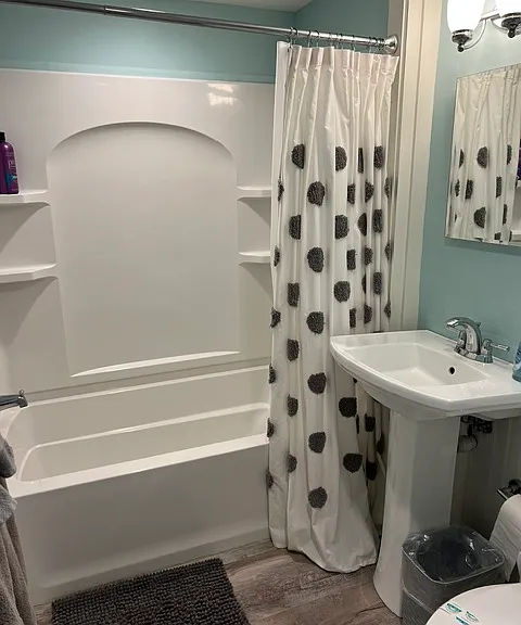 1706 Wisconsin Ln — Photo 13