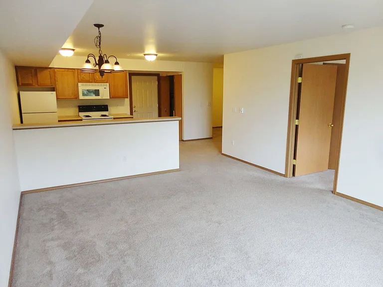 1 bed 2 bath w/den 1 bed 2 bath w/den