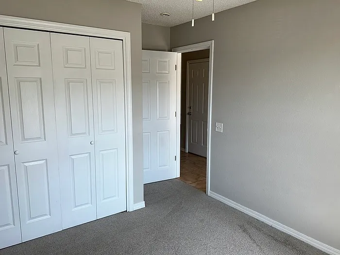 2 bed, 2.0 bath, 1098 sqft, $1,650 — Photo 4