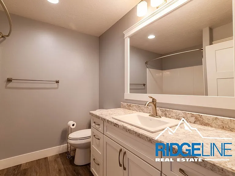 109 Choteau Ave NE — Photo 16