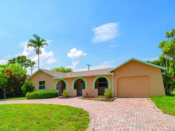 103 E Shannondale Road E, Cloud Lake, FL 33406