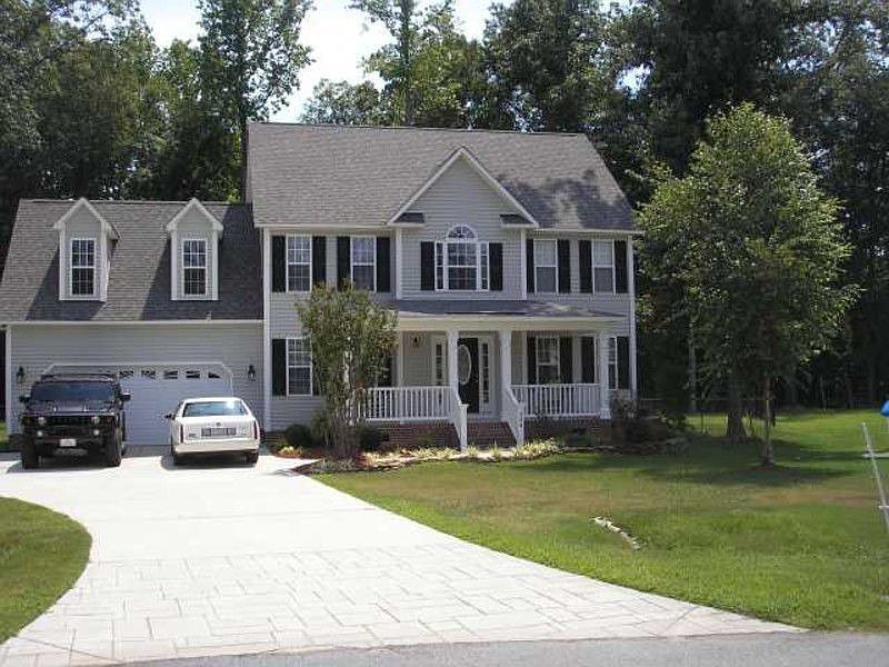 1st image of 254 Fox Pen Dr