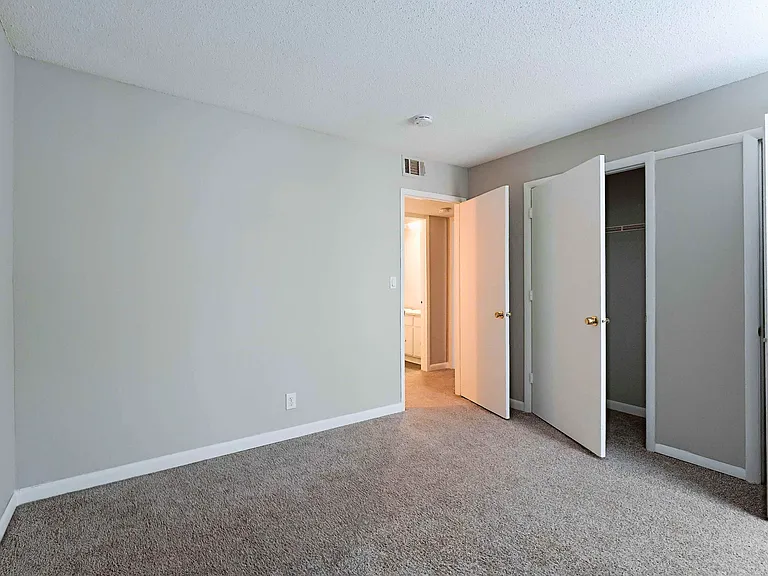 Enclave at North Point — Photo 100