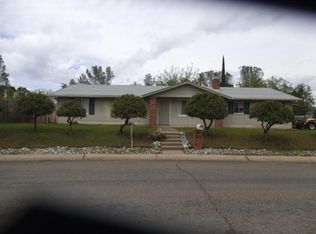 1240 Scenic Way, Redding, CA 96001