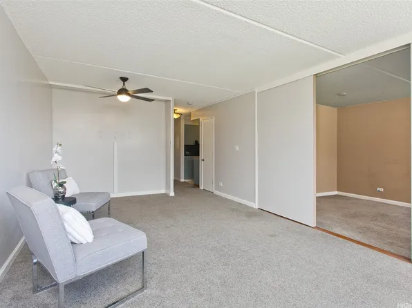2029 Nuuanu Ave APT 1605, Honolulu, HI 96817
