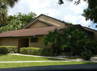 8841 Cleary Blvd, Fort Lauderdale, FL 33324