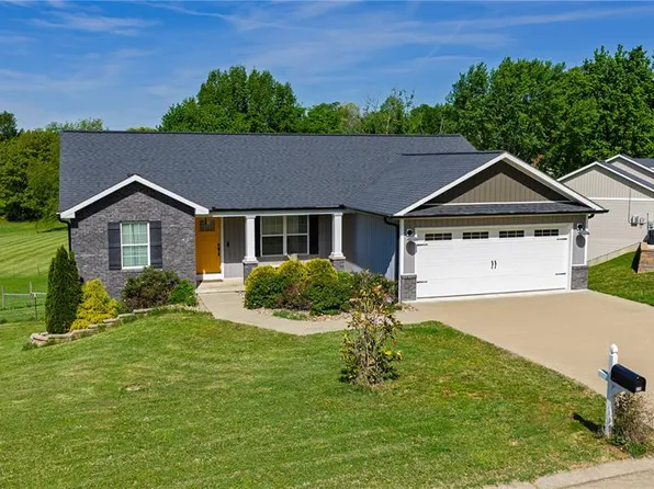 829 N Lacey St, Jackson, MO 63755