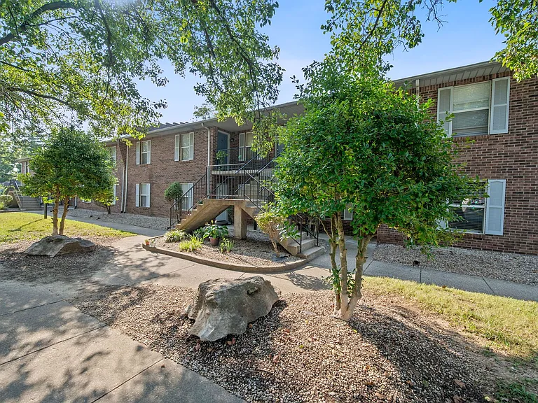 1840 Kendall Ln #25 — Photo 5