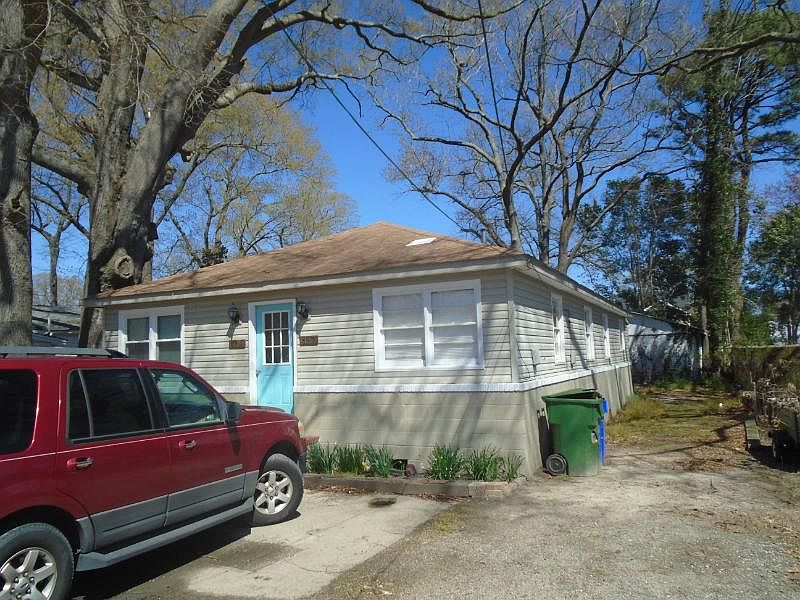 1st image of 8912 London St