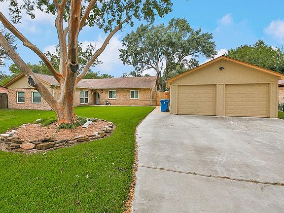 2nd image of 5620 Longshadow Dr