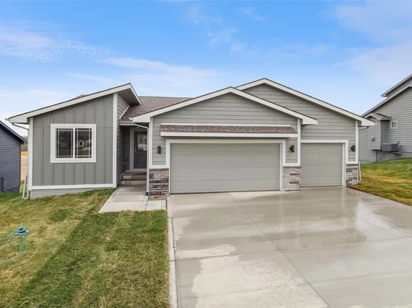 3149 NW Brookside Dr, Grimes, IA 50111