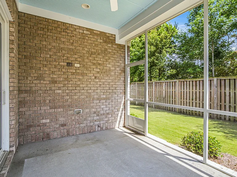 Screened-in porch