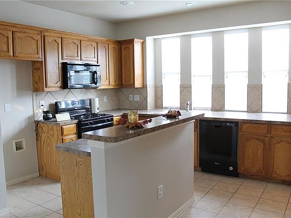 3rd image of 2748 Red Wolf Dr