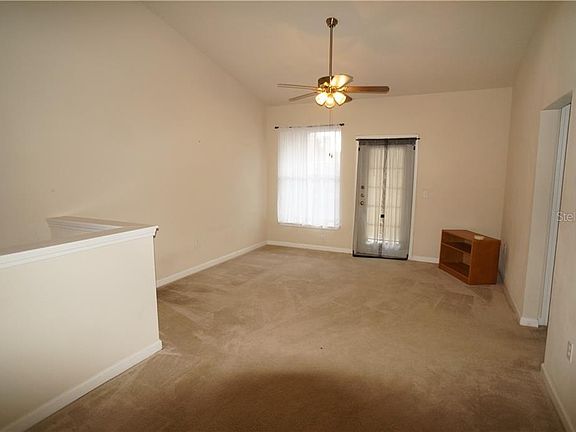 5th image of 10428 Villa View Cir