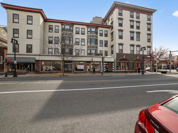 Huntington Apartments