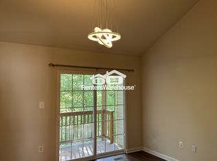 7524 Stonehouse Run Dr, Glen Burnie, MD 21060