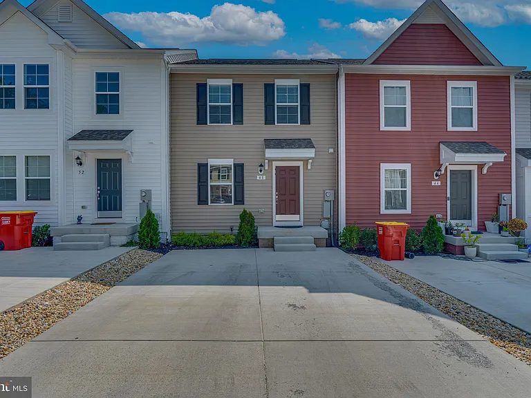 48 Orchard Green Dr — Photo 4