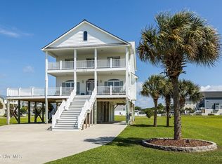 240 Live Oak Rd, Newport, NC 28570