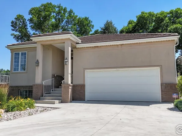 7294 Tamarisk Dr, Fort Collins, CO 80528