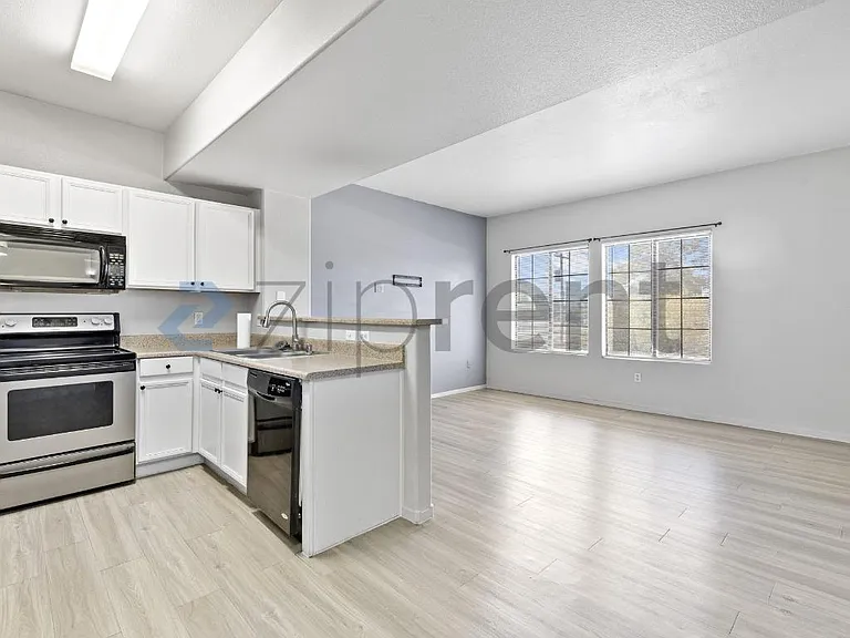 2030 Rancho Lake Dr — Photo 3