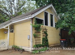 410 S Oregon St, Jacksonville, OR 97530